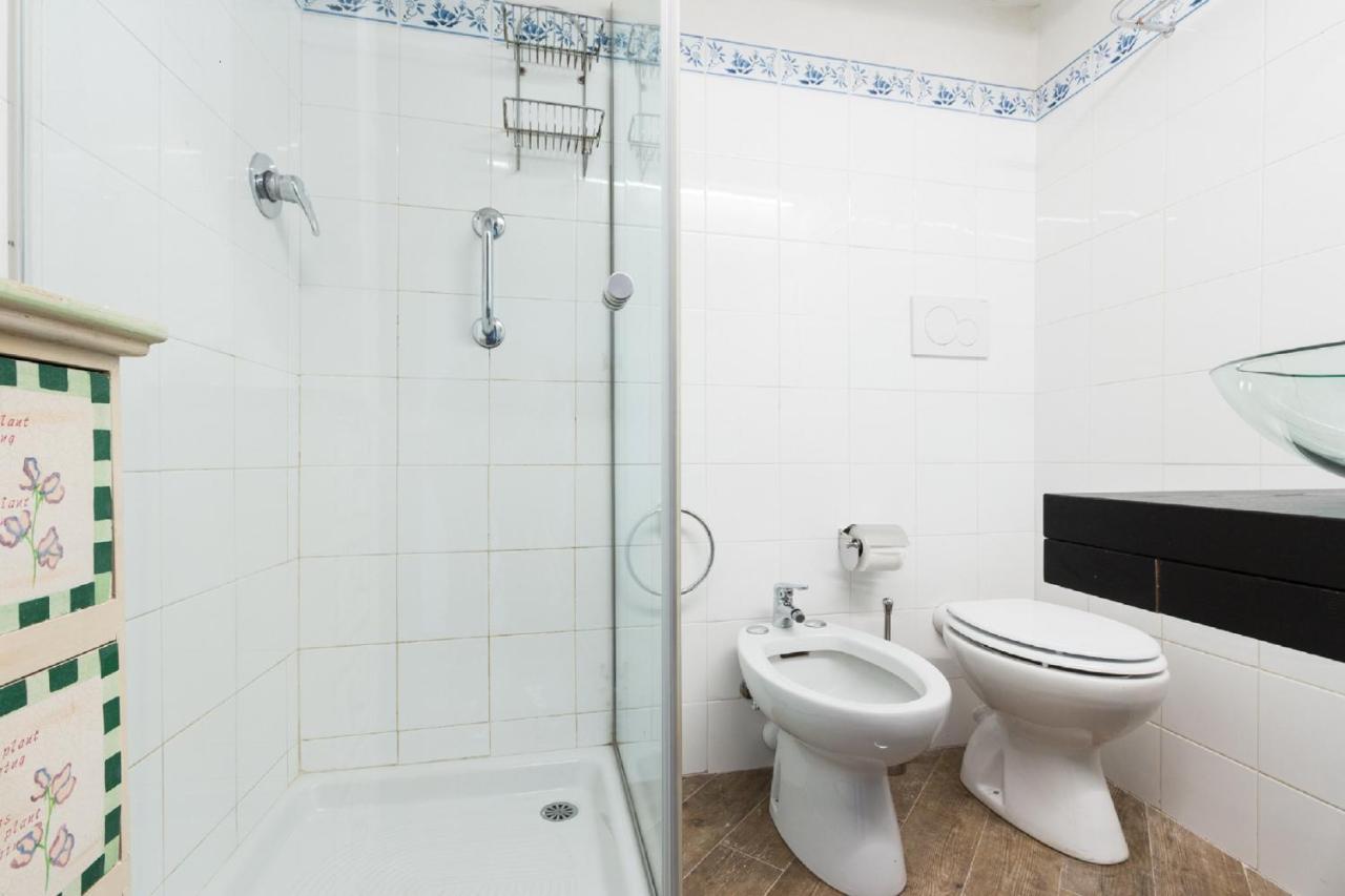 Sunny Apartment Navona Square Rome Bagian luar foto