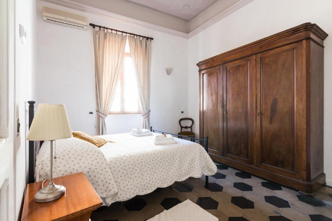 Sunny Apartment Navona Square Rome Bagian luar foto