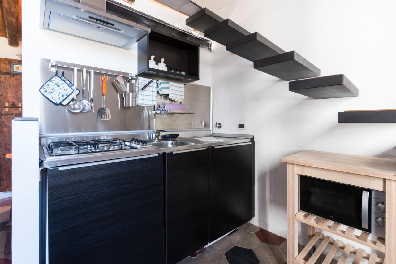 Sunny Apartment Navona Square Rome Bagian luar foto